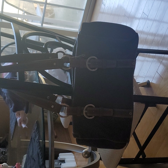 Leather coach bag - Picture 2 of 3